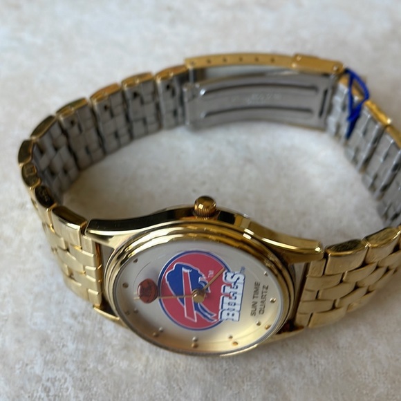 sun time NewYork bills men battery water resistant gold tone - Picture 4 of 7